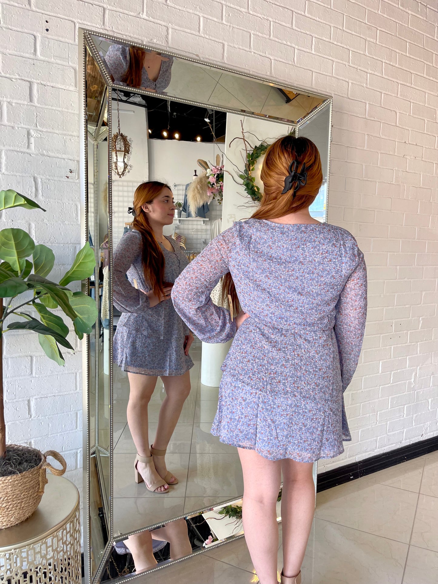 Yesi Long Sleeve Mini Dress