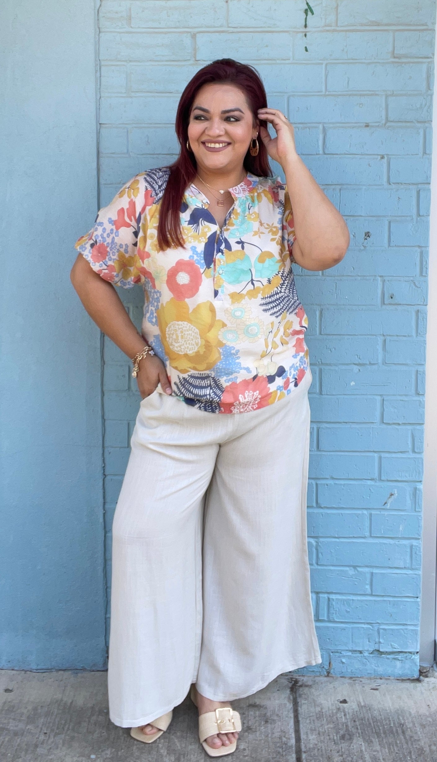 The Mayra Wide-Leg Linen Pants ( Petite Friendly)- Sand