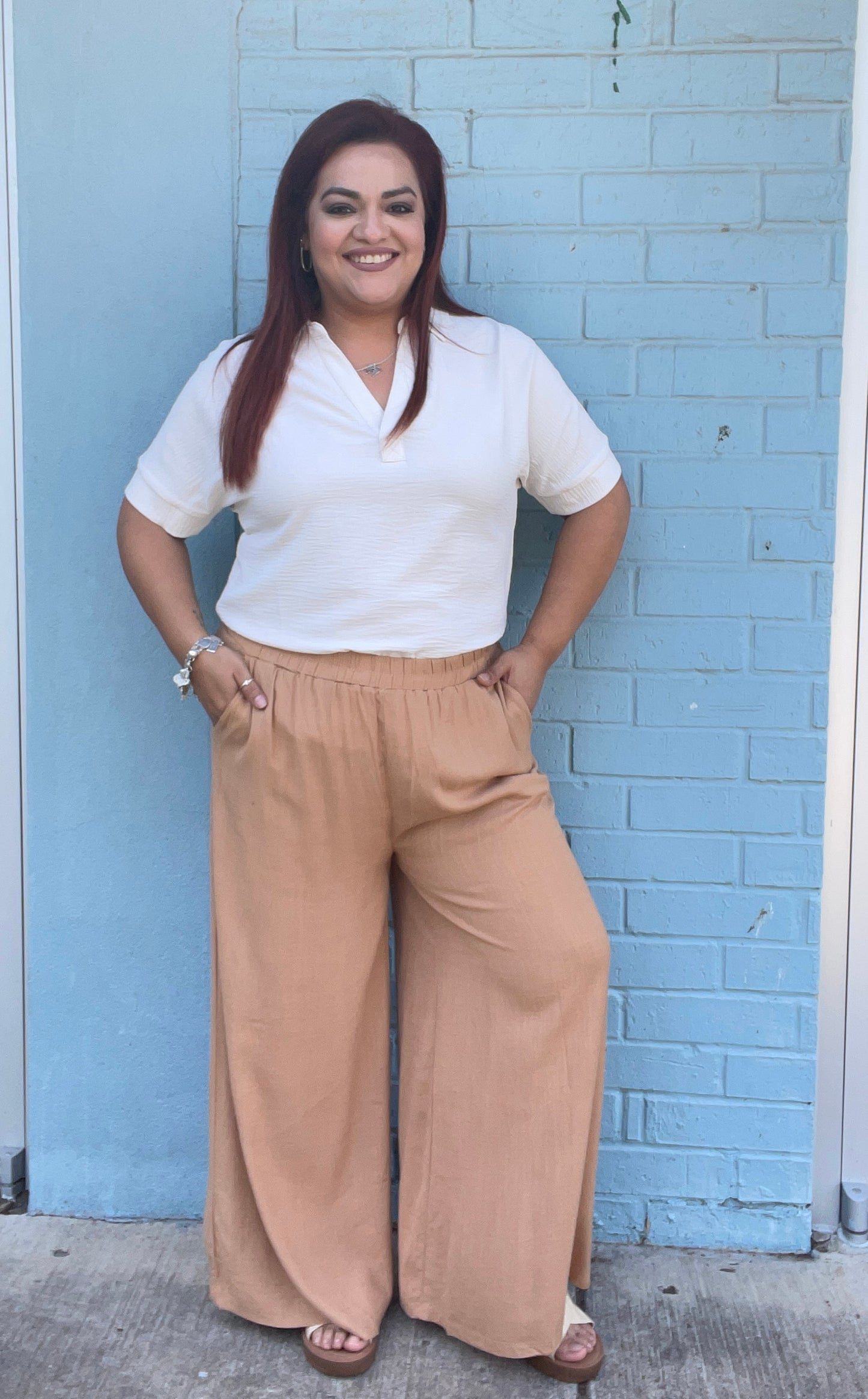 The Mayra Wide-Leg Linen Pants ( Petite Friendly)- Camel