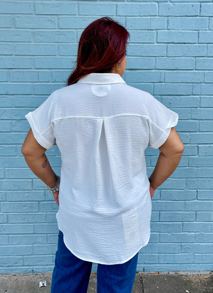 Catch Airflow with Gali Top- White