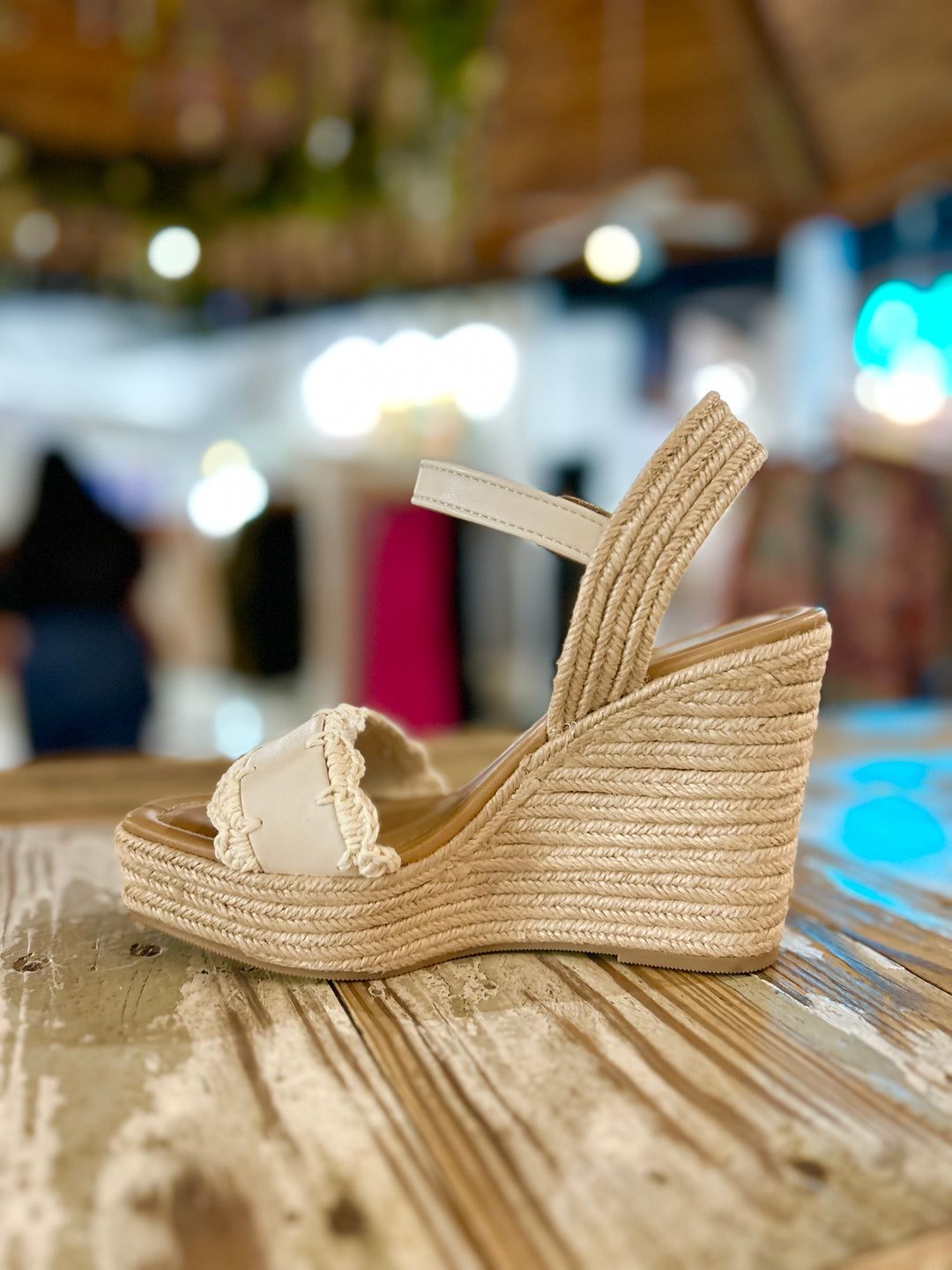 It's All In The Deets Wedges