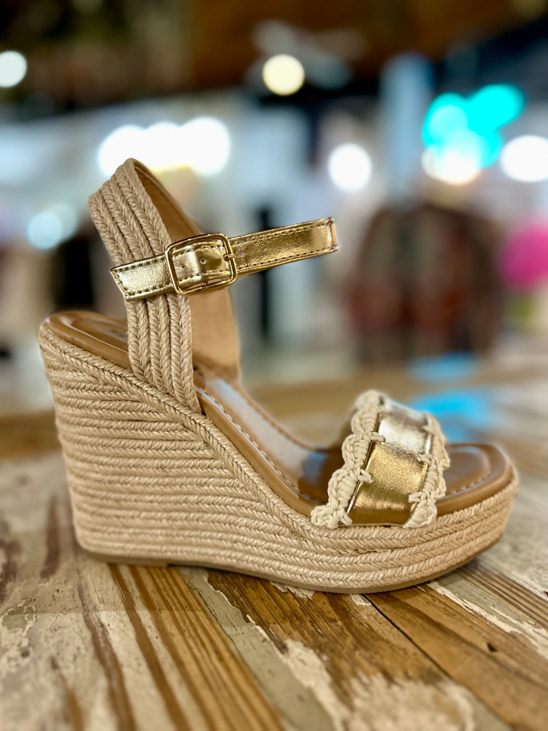 It's All In The Deets Wedges