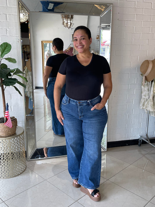 Jessica Classic Denim - Medium Wash
