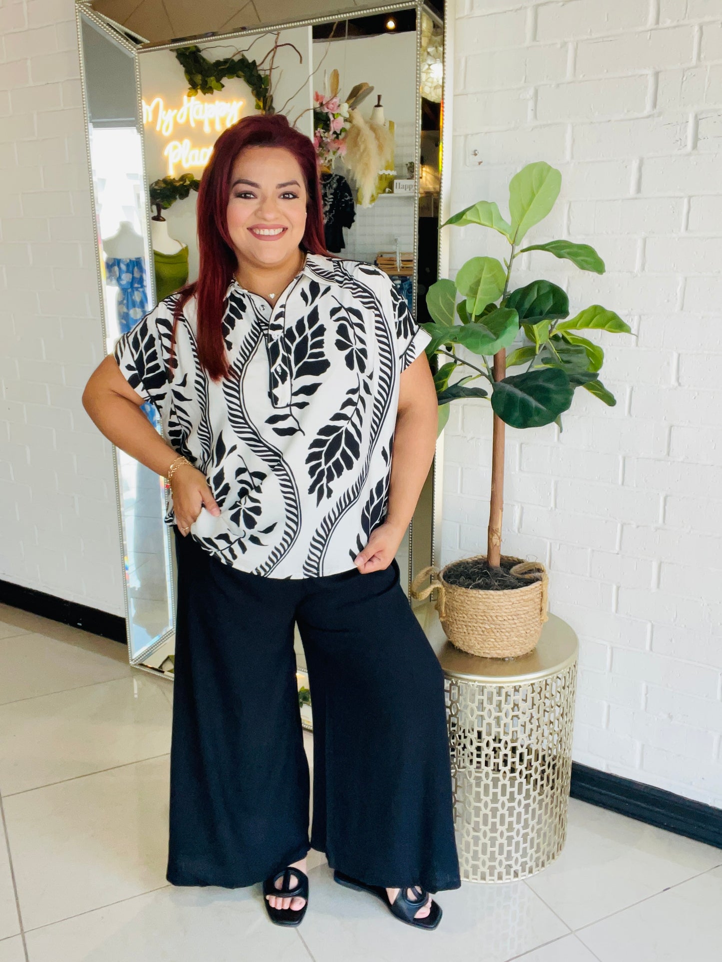 The Mayra Wide-Leg Linen Pants ( Petite Friendly)- Black