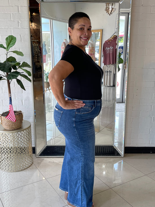 Jessica Classic Denim - Medium Wash