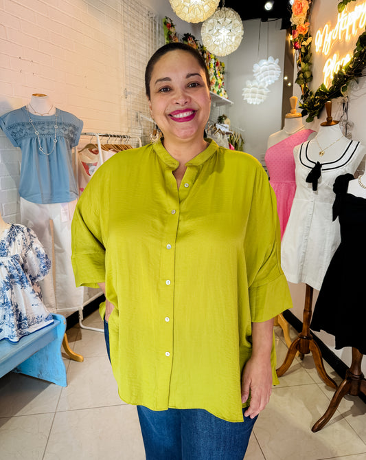 Effortlessly Chic Blouse - Green