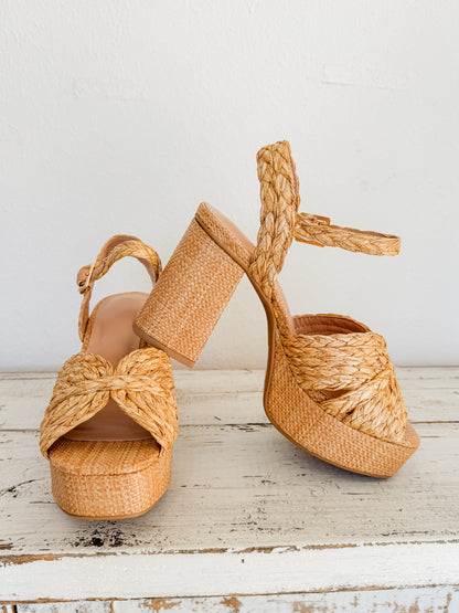 Hamptons Here We Come Heel