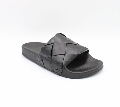 Slide into Spring Sandals - Black - Shop 112
